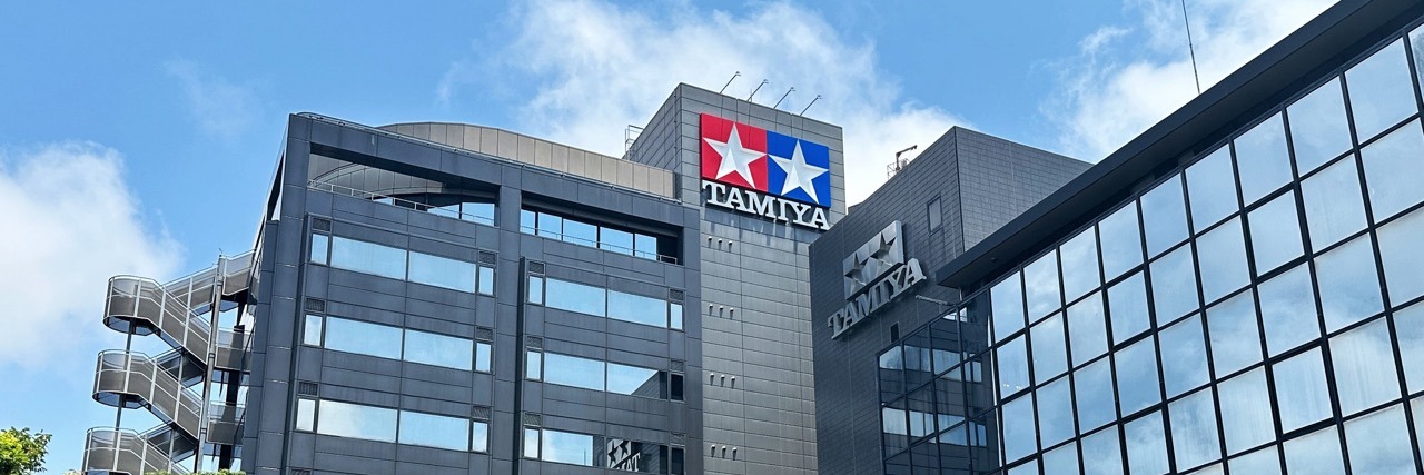 株式会社      タミヤ