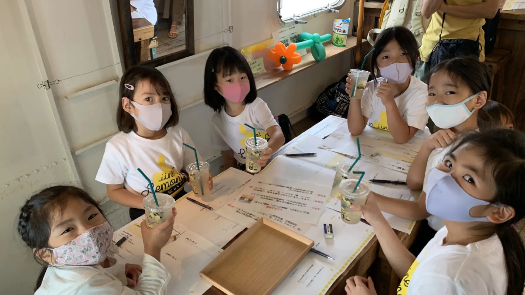 サムネイル 3: 満席【小学生のレモネード販売職業体験】いいね！レモネード(8月22日PM予約)