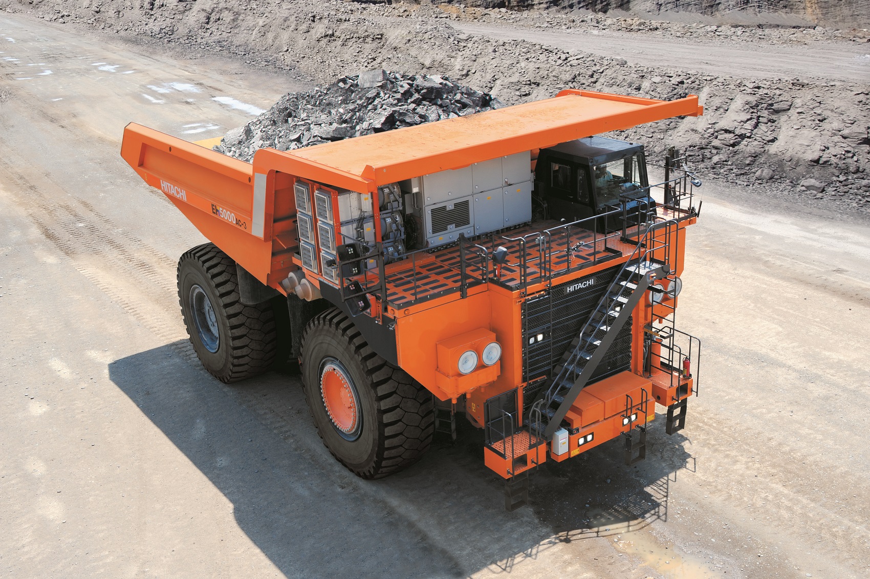 職種画像2:日立建機株式会社